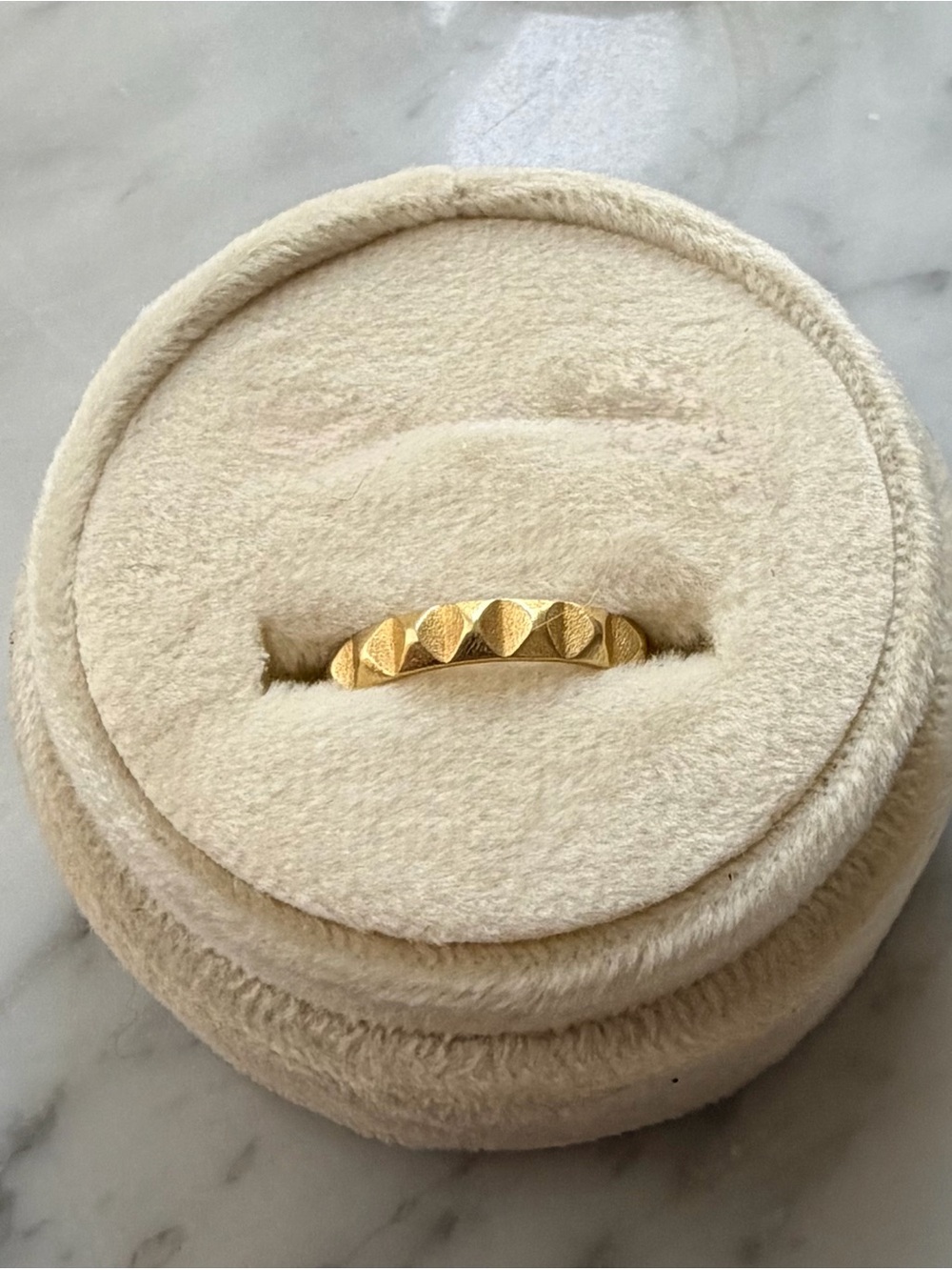 Maria Samora PYRAMID RING ~ 18K GOLD - Picture 3 of 5